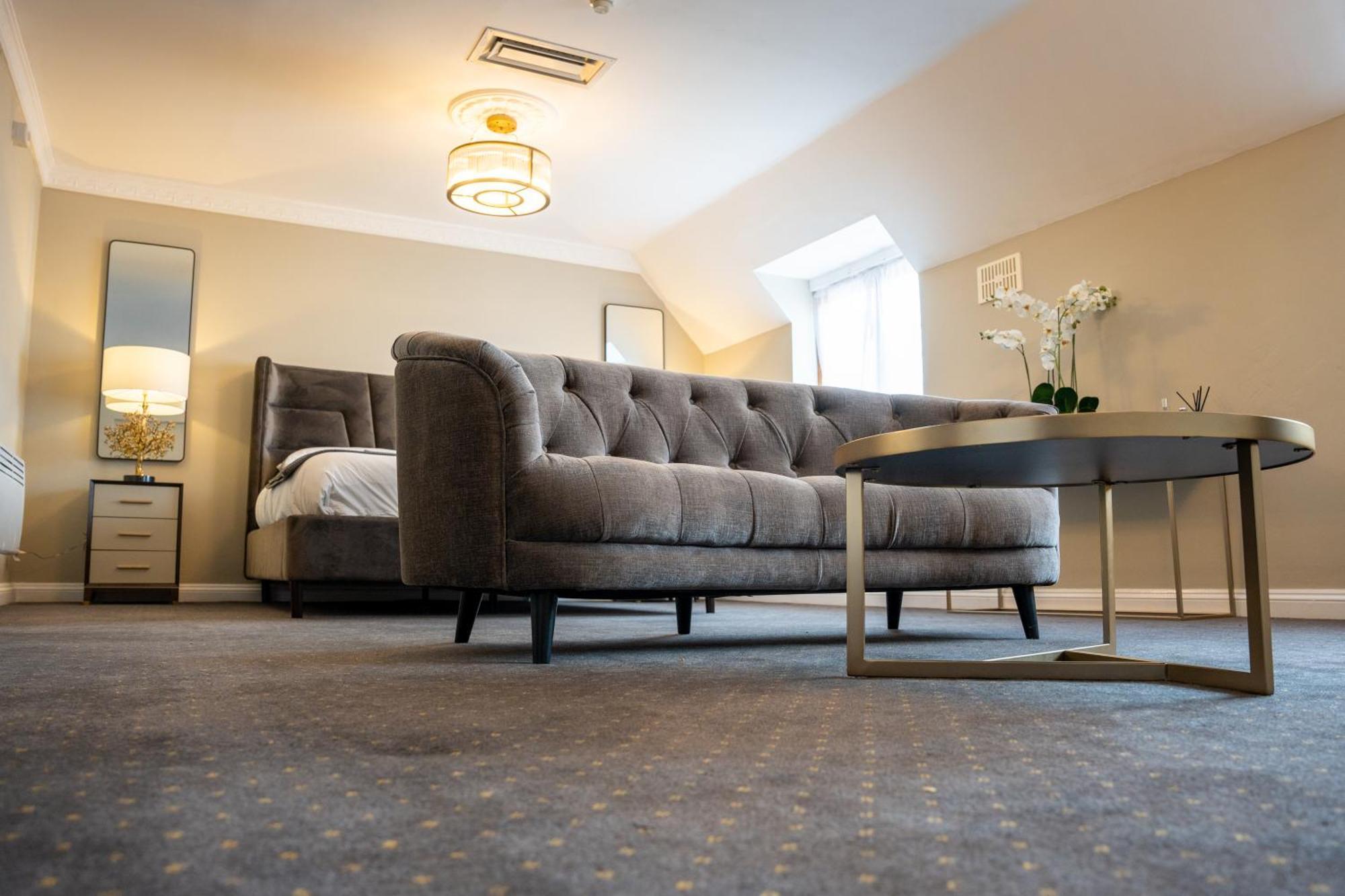 The Pear Tree Inn & Country Hotel Hindlip Екстериор снимка