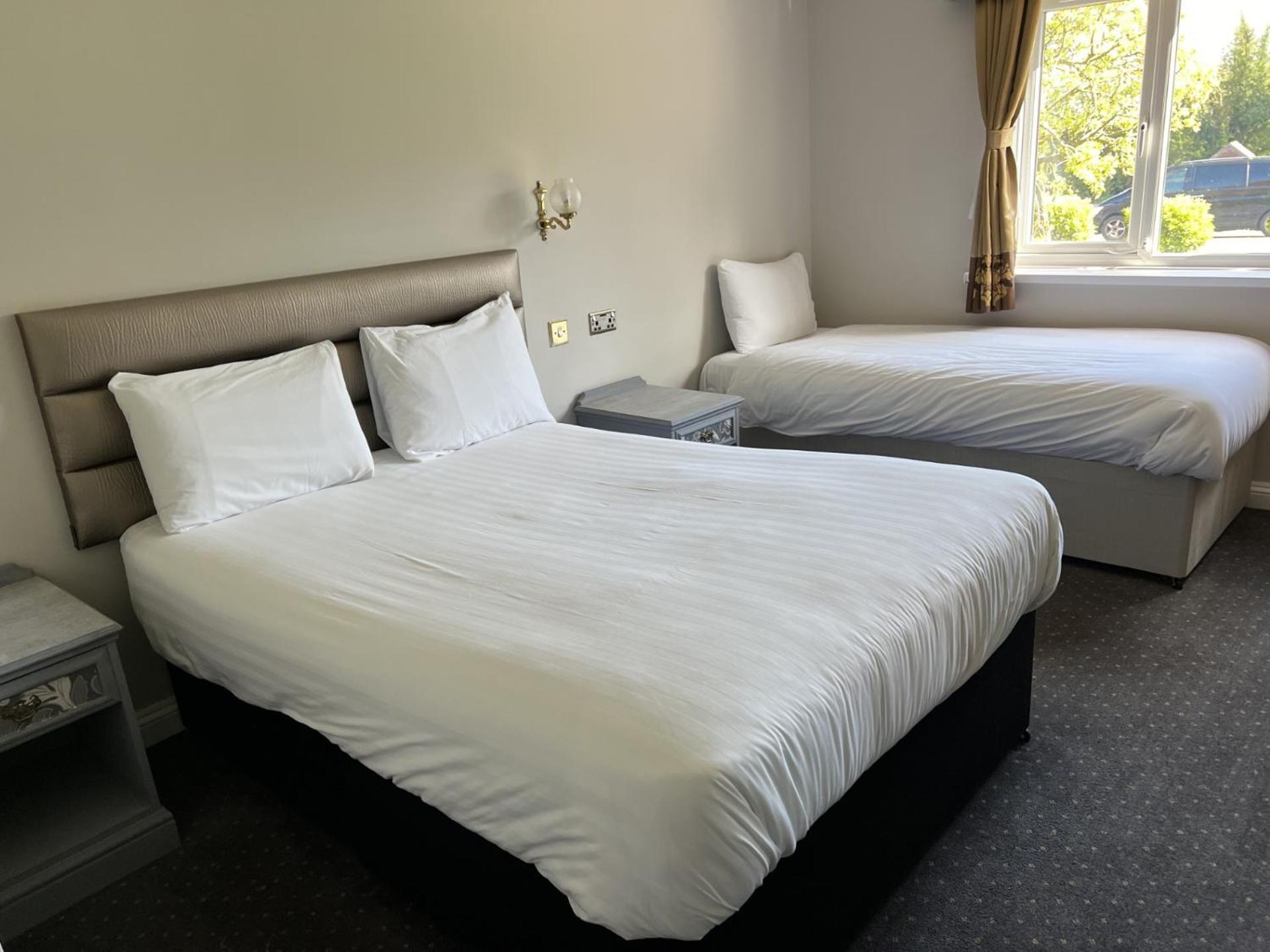 The Pear Tree Inn & Country Hotel Hindlip Екстериор снимка