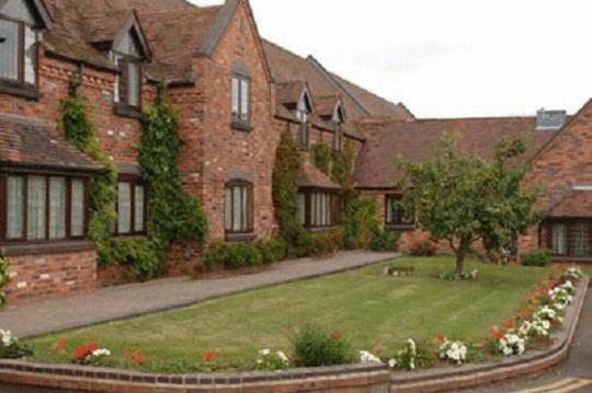 The Pear Tree Inn & Country Hotel Hindlip Екстериор снимка